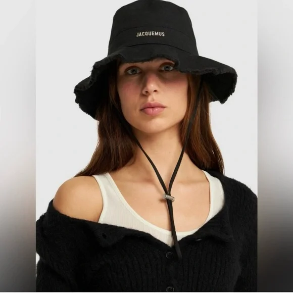 JACQUEMUS Black Les Classiques 'The Artichaut' Bucket Hat - Picture 4 of 6